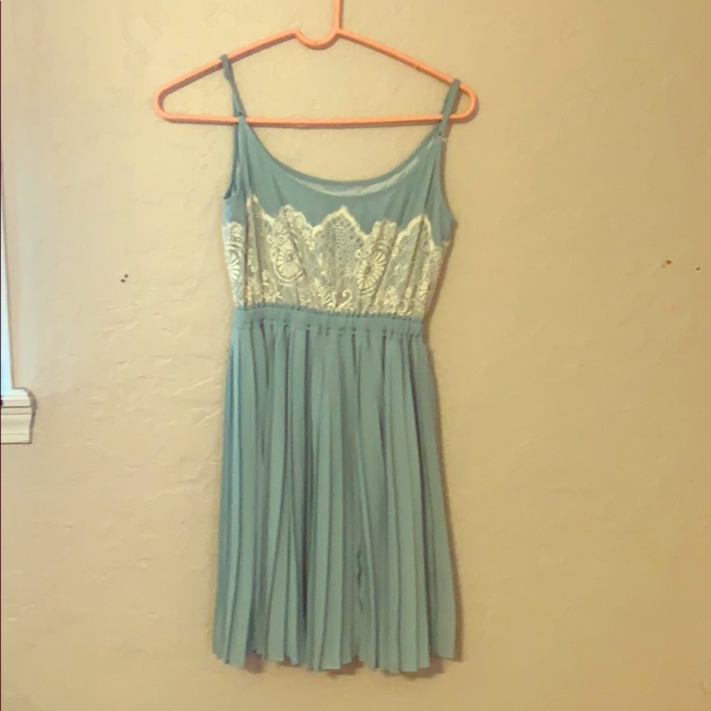 Lace detail dress